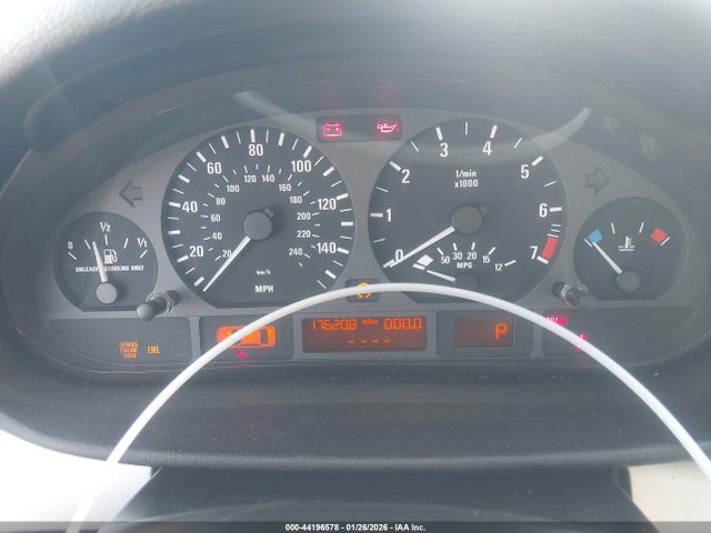 2004 BMW 325I 照片 7