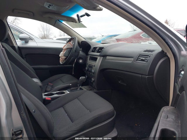 FORD FUSION SE - 5