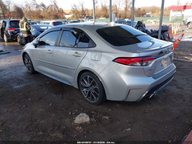 2020 Toyota COROLLA SE photo 3