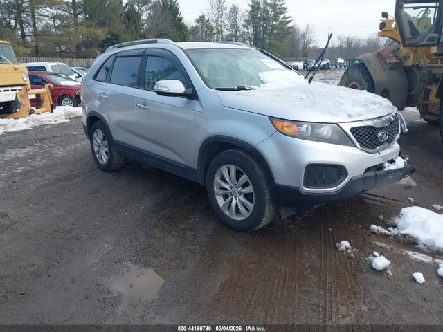 2011 KIA SORENTO LX V6