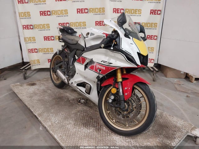 2022 YAMAHA YZF 