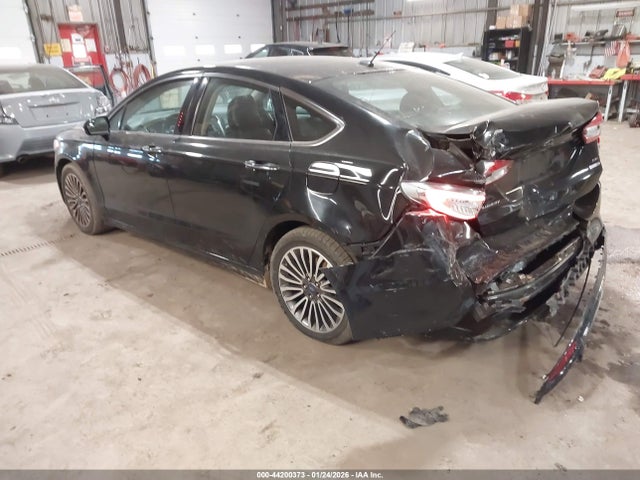 FORD FUSION SE - 3