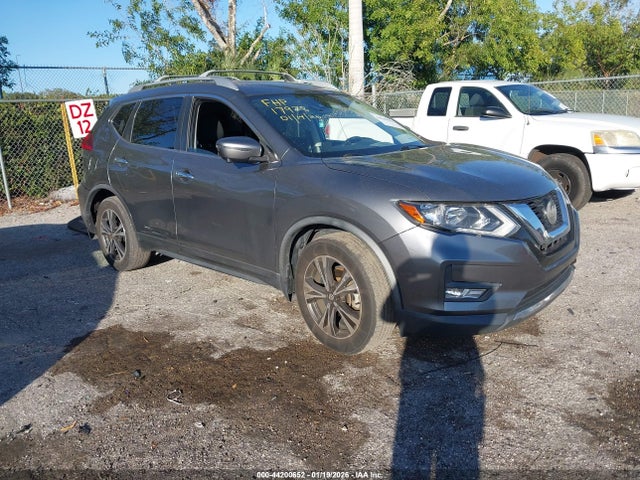 2019 NISSAN ROGUE SV