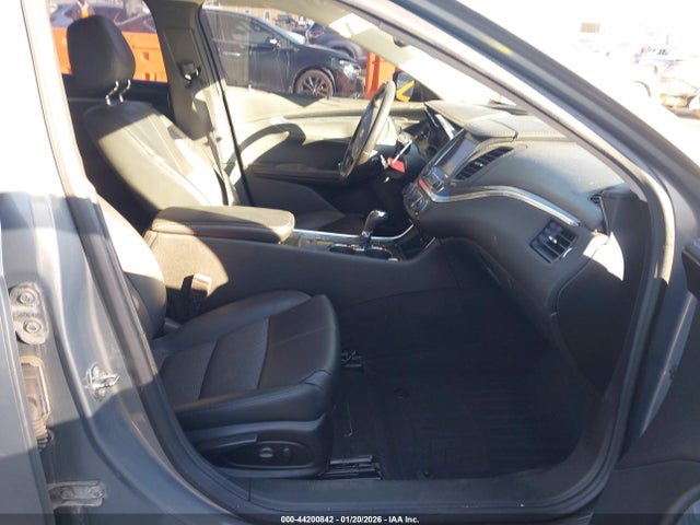 CHEVROLET IMPALA 1LT - 5