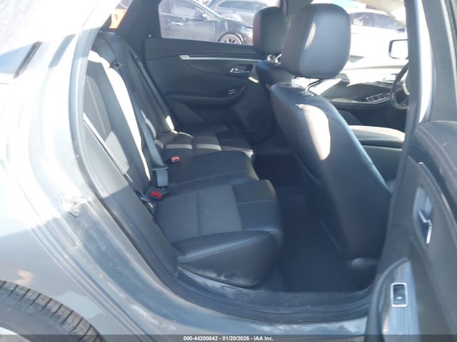 CHEVROLET IMPALA 1LT - 8