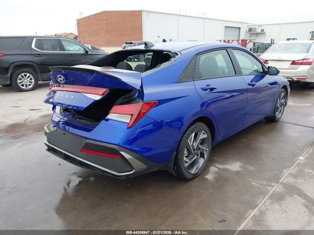 HYUNDAI ELANTRA SEL SPORT - 4