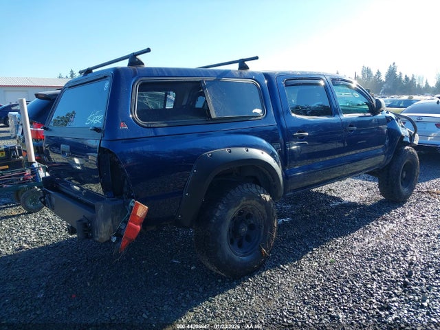 TOYOTA TACOMA - 4