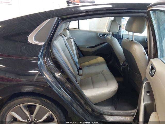 HYUNDAI IONIQ HYBRID LIMITED - 8