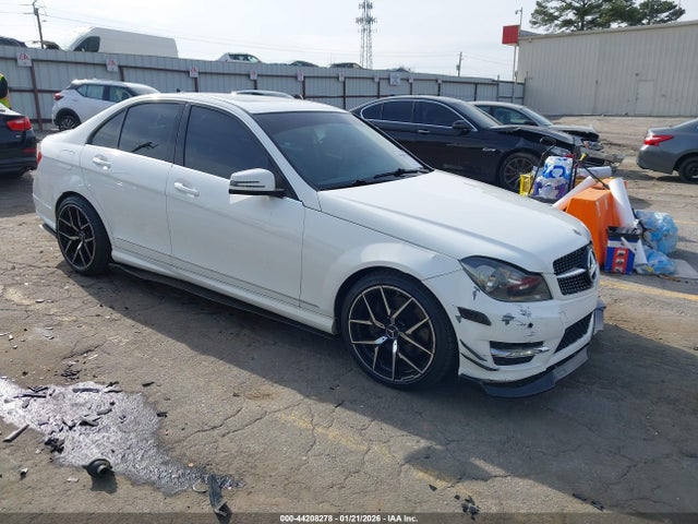 2014 MERCEDES-BENZ C 300 SPORT 4MATIC
