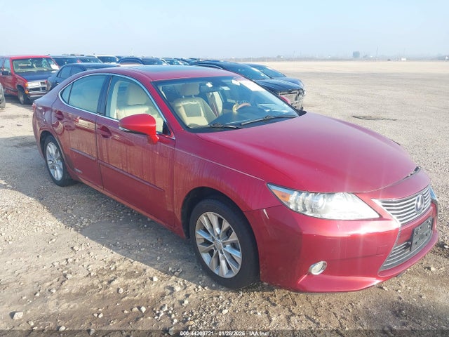 2013 LEXUS ES 