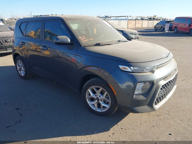 2022 KIA SOUL LX