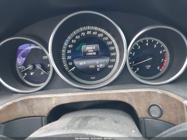 MERCEDES-BENZ E-CLASS - 7