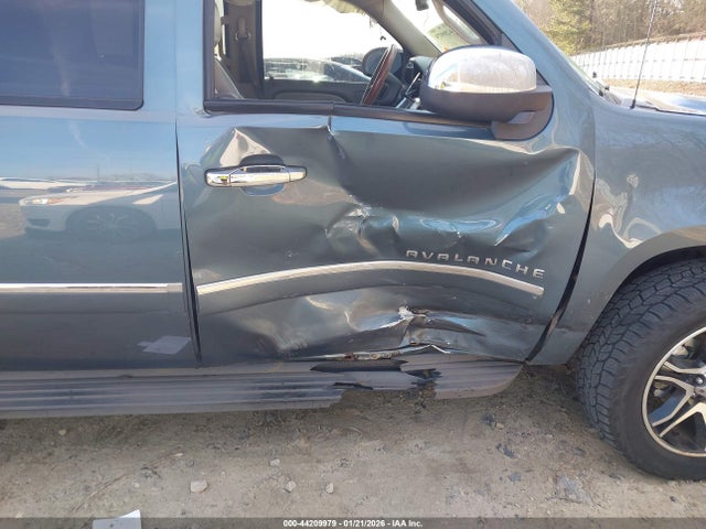 CHEVROLET AVALANCHE - 6
