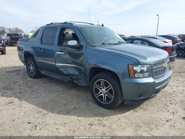 CHEVROLET AVALANCHE - 1
