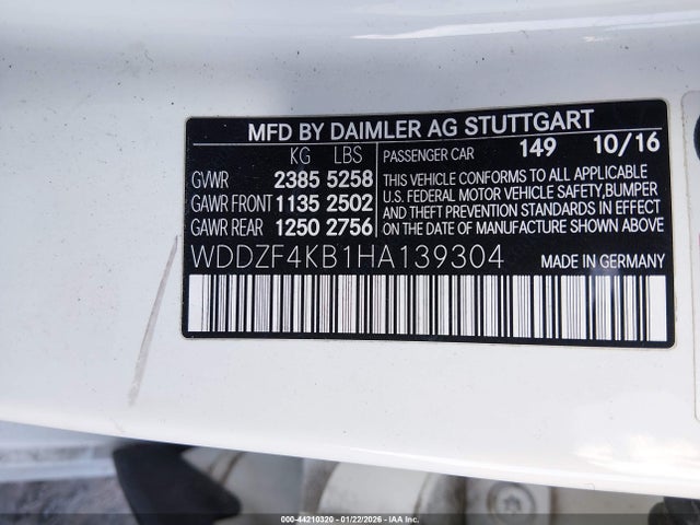 MERCEDES-BENZ E-CLASS - 9