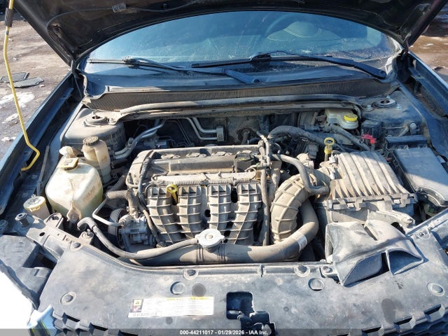 DODGE AVENGER SE - 10