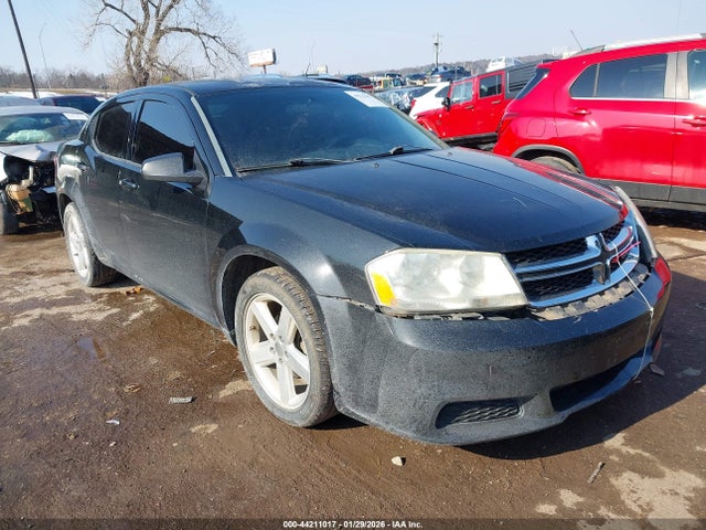 DODGE AVENGER SE - 1