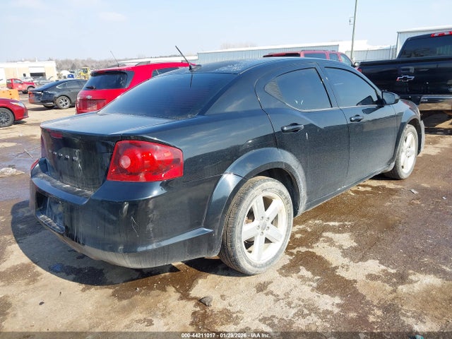 DODGE AVENGER SE - 4