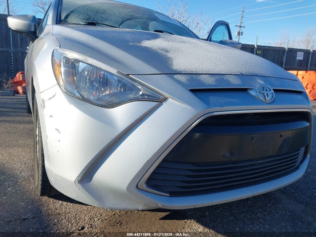 صورة 6 لـ 2017 Toyota YARIS IA