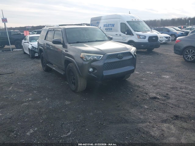 2015 TOYOTA 4RUNNER SR5