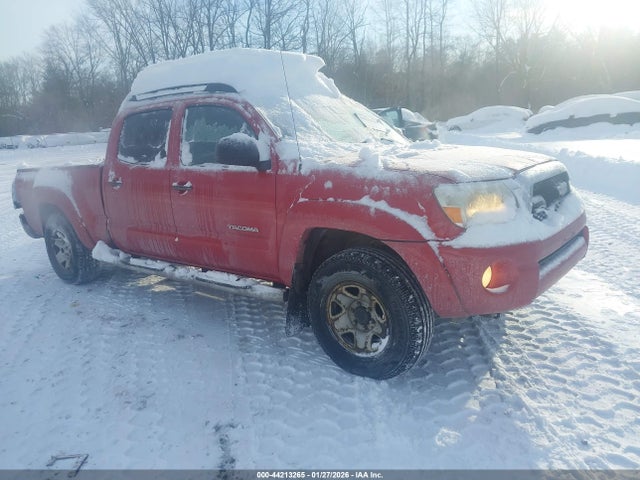 TOYOTA TACOMA - 1