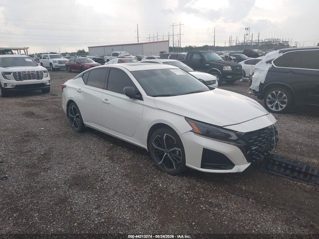 2024 NISSAN ALTIMA SR FWD