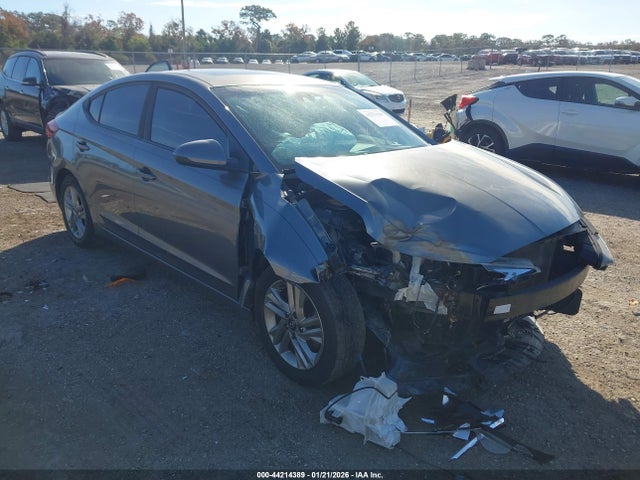 HYUNDAI ELANTRA VALUE EDITION - 1