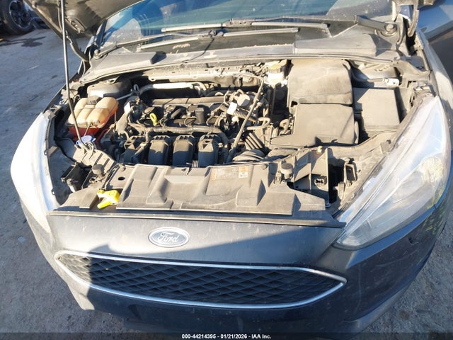 FORD FOCUS SE - 10
