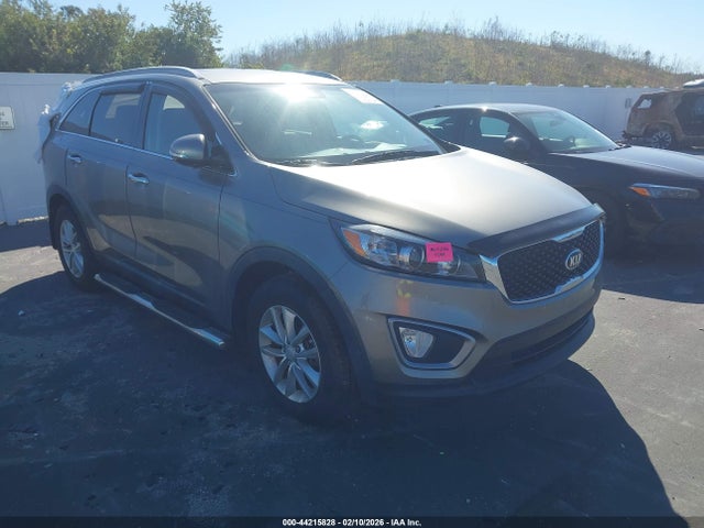 2016 KIA SORENTO 2.4L LX