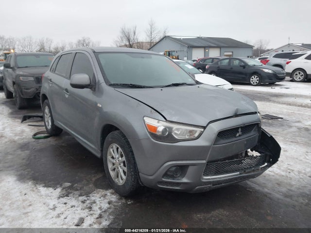 2011 MITSUBISHI OUTLANDER ES