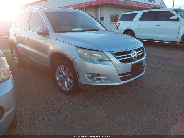 2009 VOLKSWAGEN TIGUAN SE