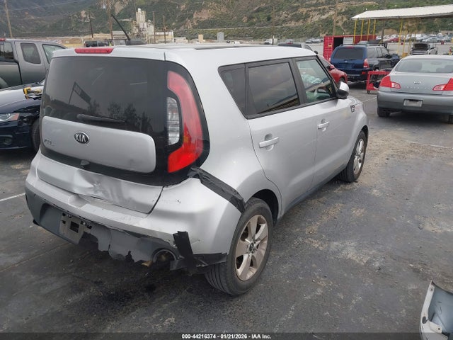 KIA SOUL - 4