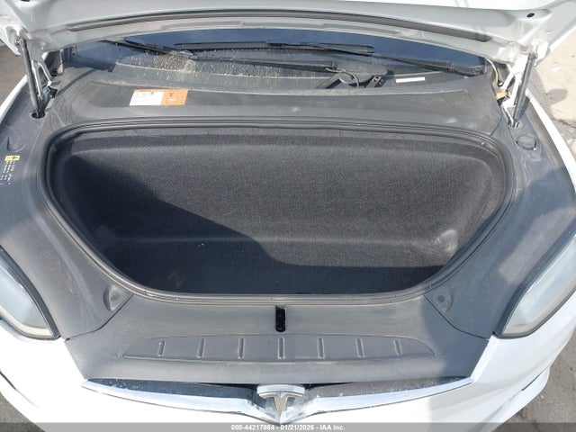 2018 TESLA MODEL X 10