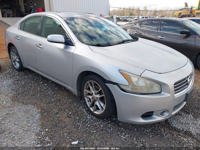 2010 NISSAN MAXIMA 3.5 S