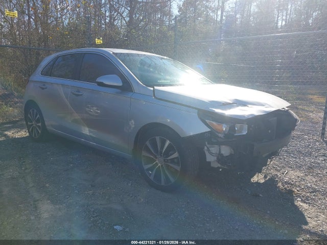 HYUNDAI ELANTRA GT - 1