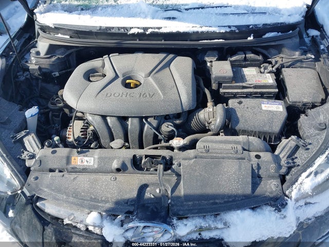 HYUNDAI ELANTRA LIMITED - 10