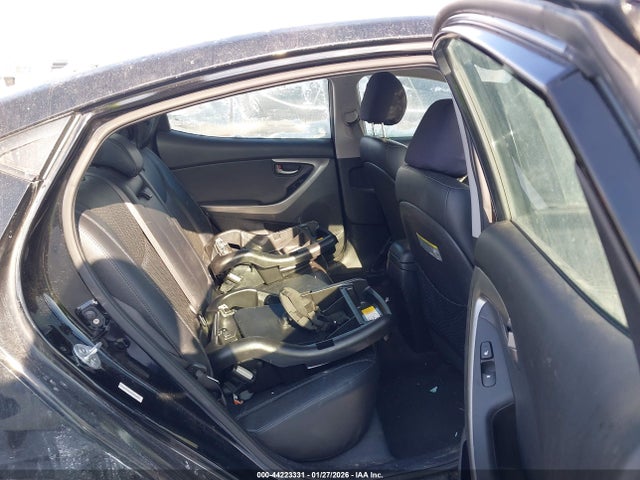 HYUNDAI ELANTRA LIMITED - 8