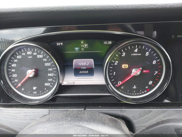 MERCEDES-BENZ E-CLASS - 7