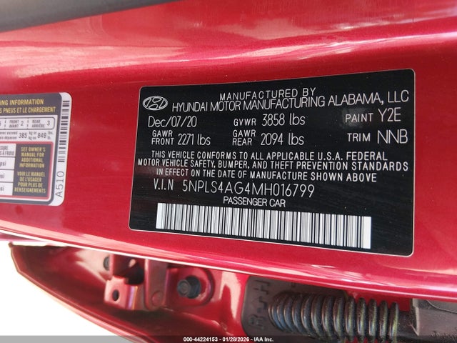 صورة 9 لـ 2021 Hyundai ELANTRA SEL