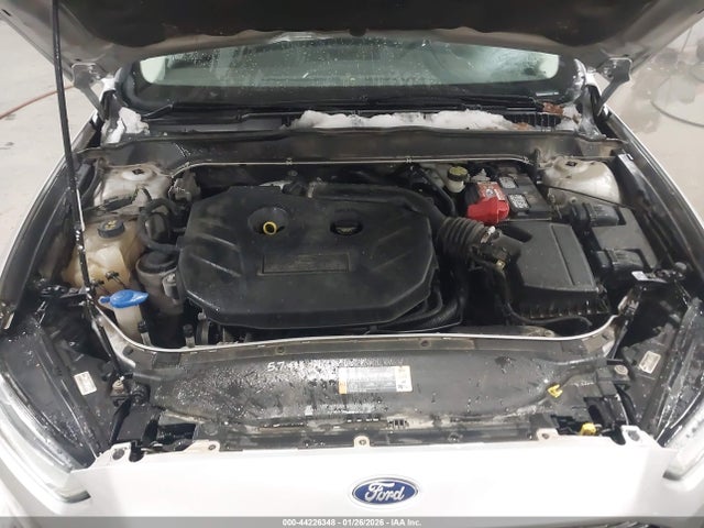 FORD FUSION TITANIUM - 10