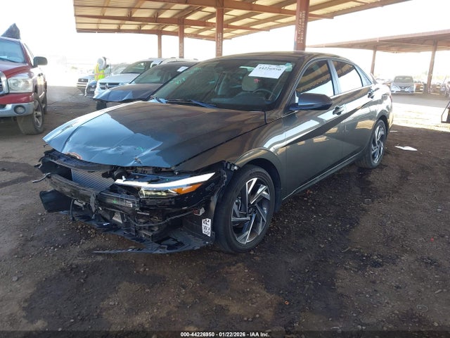 HYUNDAI ELANTRA LIMITED - 2