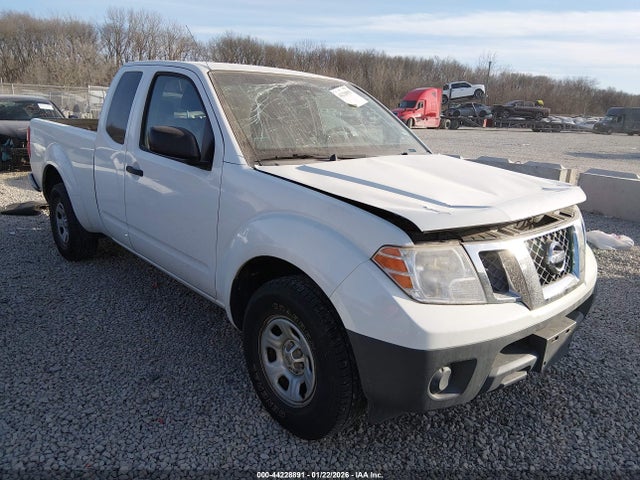2013 NISSAN FRONTIER S