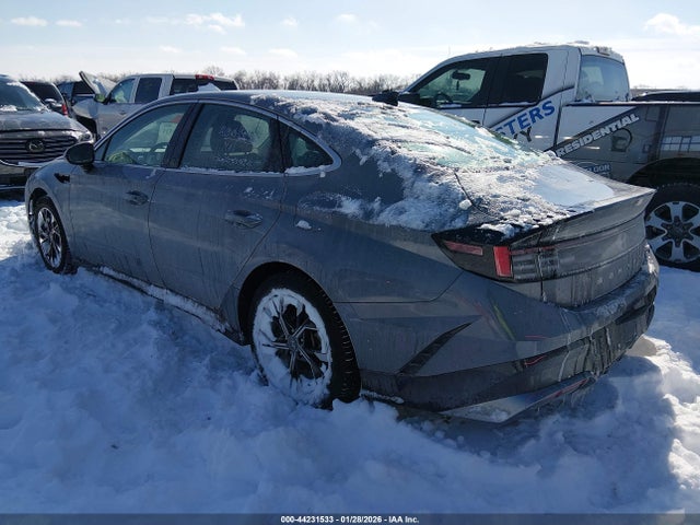 HYUNDAI SONATA SEL - 3