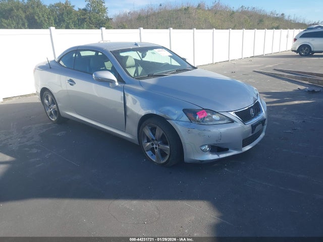 2011 LEXUS IS 