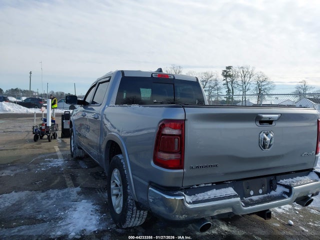 2021 RAM 1500 LARAMIE 4X4 5'7 BOX — фото 3
