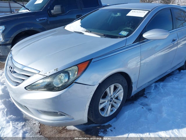 HYUNDAI SONATA GLS - 6