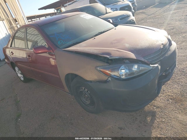 2004 TOYOTA CAMRY LE
