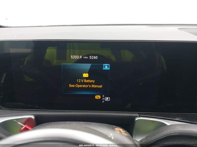 2023 MERCEDES-BENZ GLB 250 4MATIC 7