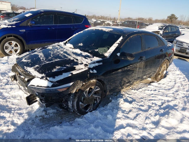 HYUNDAI ELANTRA SEL SPORT - 2