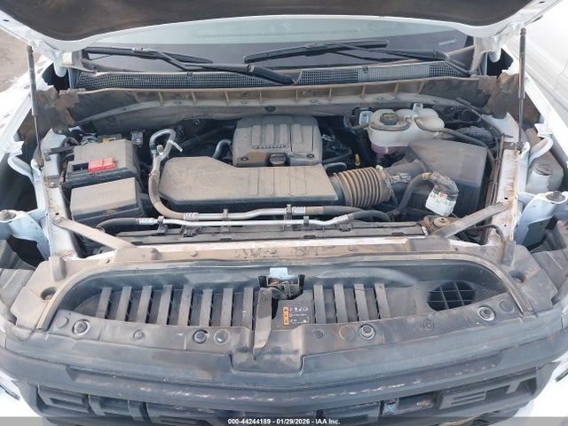 CHEVROLET SILVERADO 1500 - 10